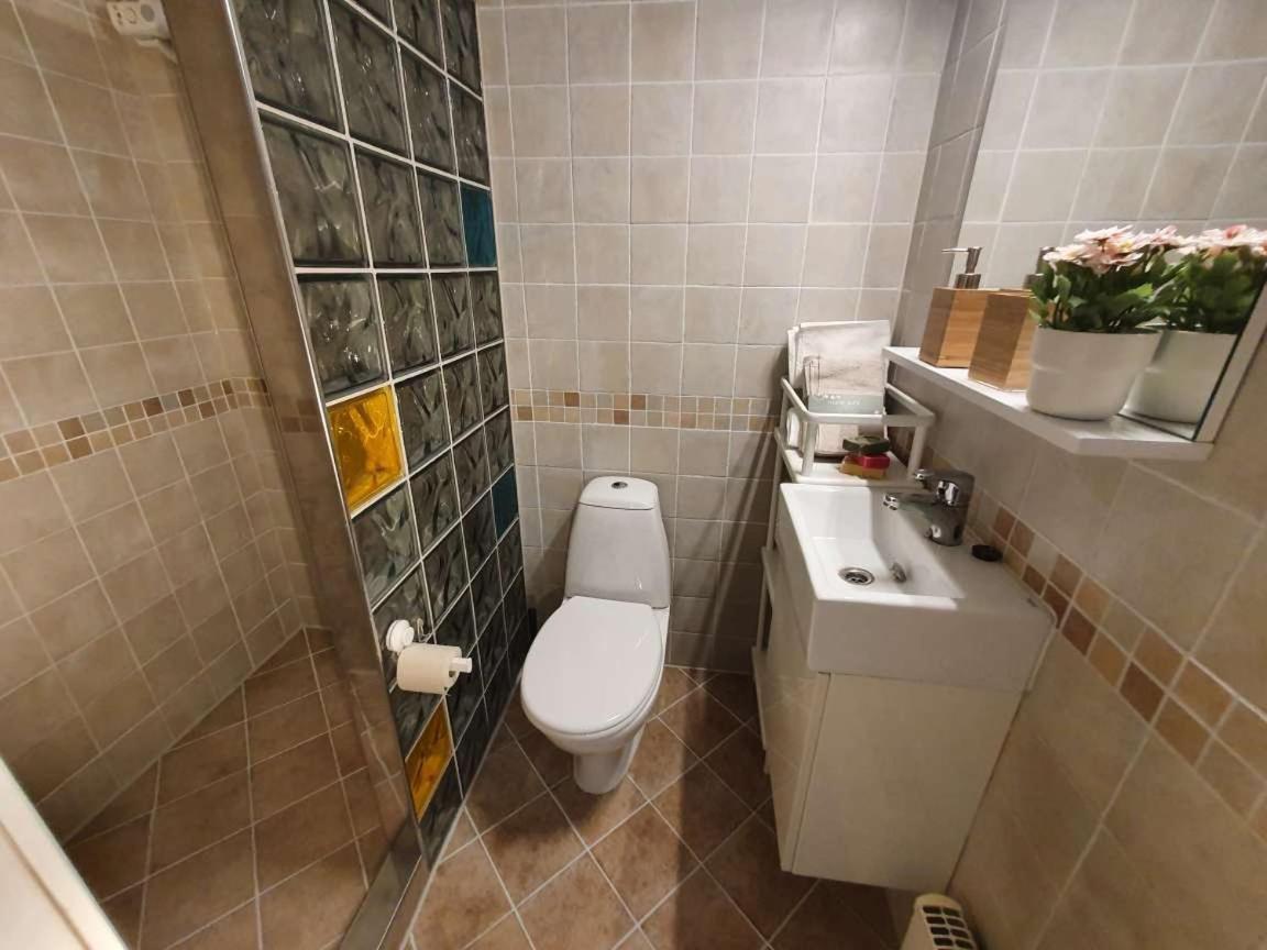 Apartamento Bright And Central 2-bedroom With King Bed, Fully Equipped *